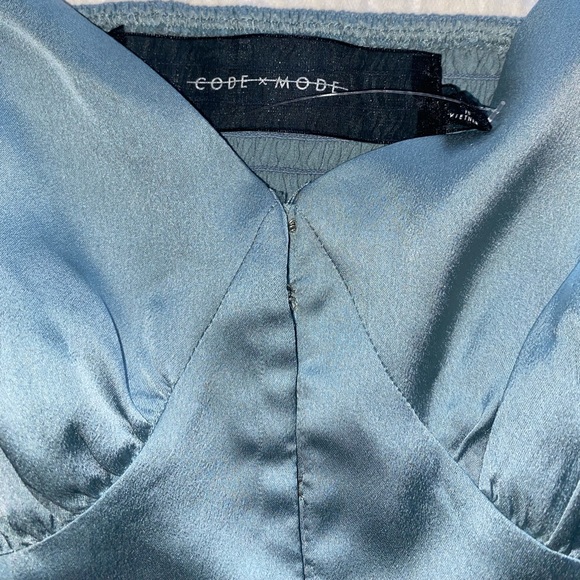 light blue silk blouse - Picture 5 of 5